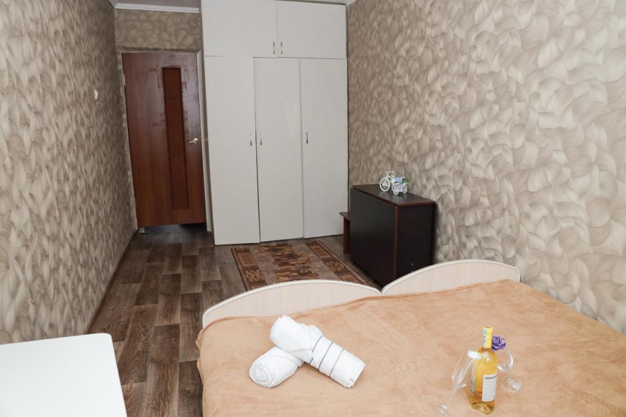 Appartement Reliablehouse 2-Х Комнатная Квартира В Центре à Almaty Extérieur photo