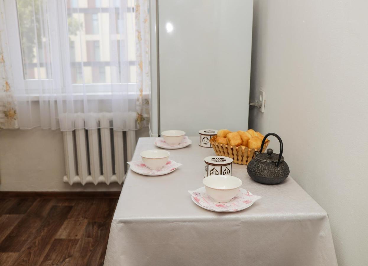 Appartement Reliablehouse 2-Х Комнатная Квартира В Центре à Almaty Extérieur photo